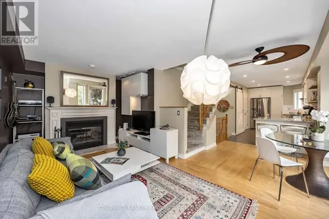 372 Lisgar Street Ottawa ON K2P 2J3