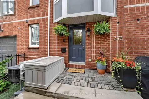 372 Lisgar Street Ottawa ON K2P 2J3