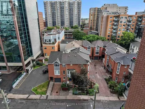 372 Lisgar Street Ottawa ON K2P 2J3