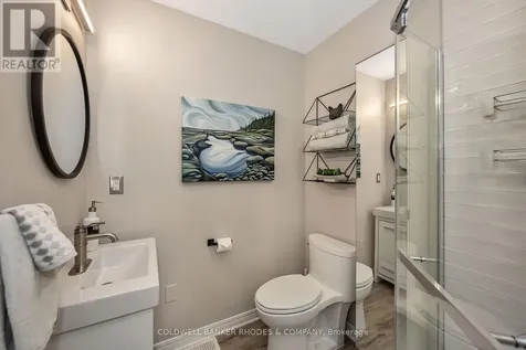 372 Lisgar Street Ottawa ON K2P 2J3
