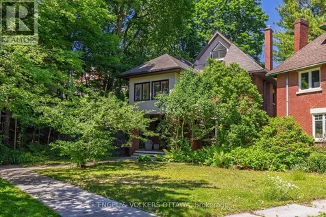 516 Queen Elizabeth Drive Ottawa ON K1S 3N4