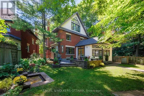 516 Queen Elizabeth Drive Ottawa ON K1S 3N4