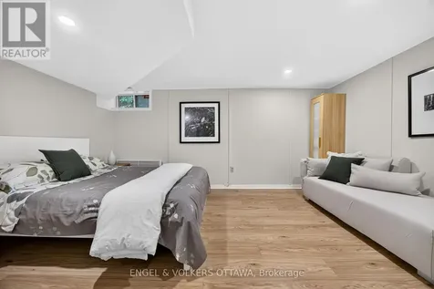 516 Queen Elizabeth Drive Ottawa ON K1S 3N4