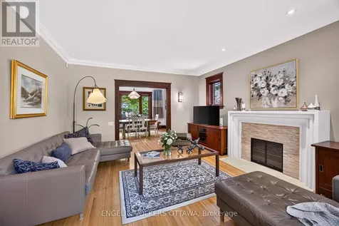 516 Queen Elizabeth Drive Ottawa ON K1S 3N4