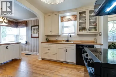 230 Sydney Street Kitchener ON N2G 3V7