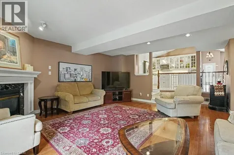 6 Theodore Drive Hamilton ON L9A 5J8