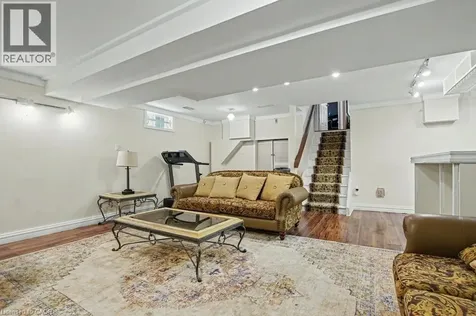 6 Theodore Drive Hamilton ON L9A 5J8