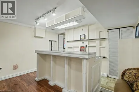 6 Theodore Drive Hamilton ON L9A 5J8