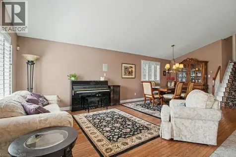 6 Theodore Drive Hamilton ON L9A 5J8