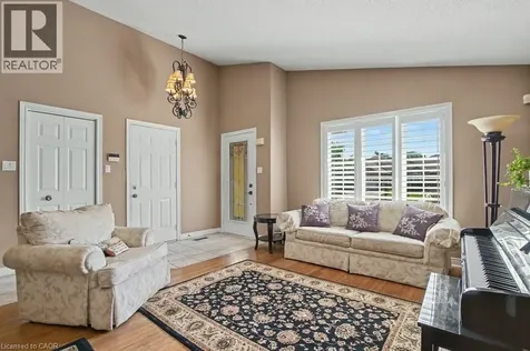 6 Theodore Drive Hamilton ON L9A 5J8