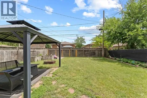 1384 Pillette Road Windsor ON N8Y 3B9