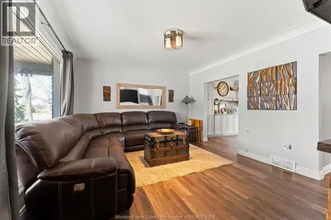 1384 Pillette Road Windsor ON N8Y 3B9