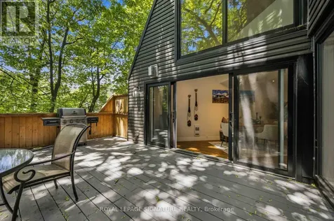 2366 Queen Street East Toronto (the Beaches) ON M4E 1H4