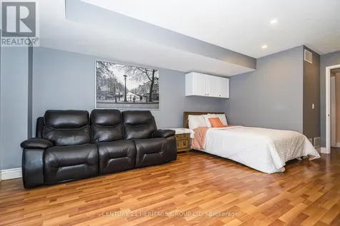 164 Jenkinson Way Toronto (dorset Park) ON M1P 5H4