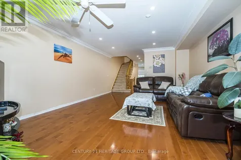 164 Jenkinson Way Toronto (dorset Park) ON M1P 5H4
