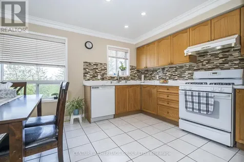 164 Jenkinson Way Toronto (dorset Park) ON M1P 5H4