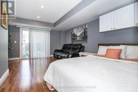 164 Jenkinson Way Toronto (dorset Park) ON M1P 5H4