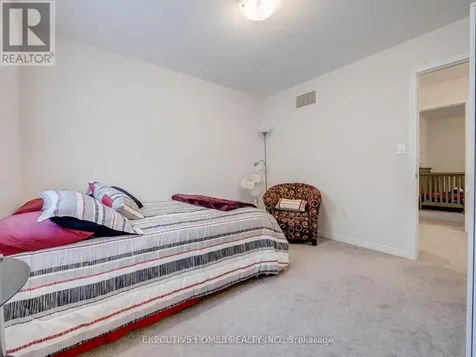 26 Lillian Way Haldimand ON N3W 2G9