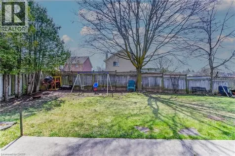 27 Tassie Lane Cambridge ON N1T 1C7