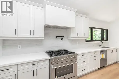 3957 Victoria Avenue Vineland ON L0R 2C0