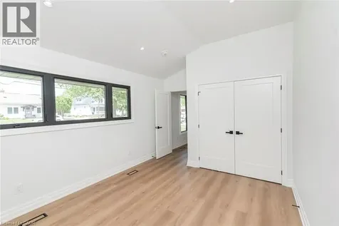 3957 Victoria Avenue Vineland ON L0R 2C0
