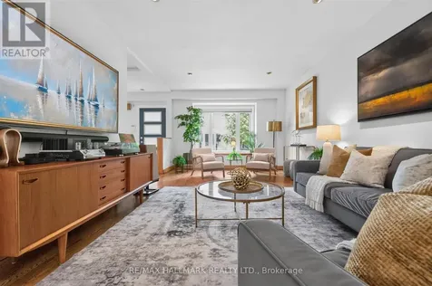 75 Hillside Drive Toronto (broadview North) ON M4K 2M5