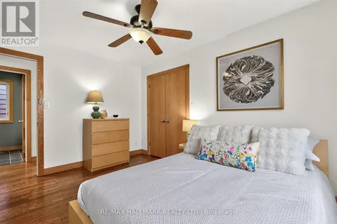 75 Hillside Drive Toronto (broadview North) ON M4K 2M5