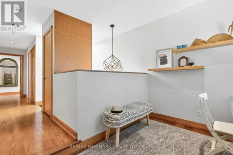 75 Hillside Drive Toronto (broadview North) ON M4K 2M5