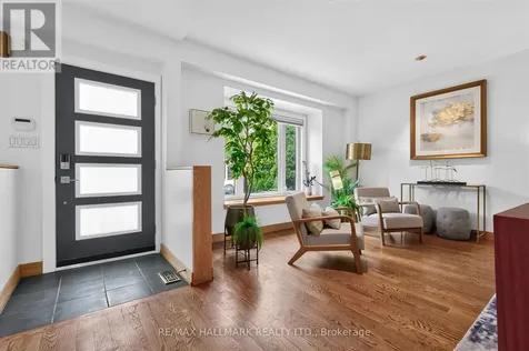 75 Hillside Drive Toronto (broadview North) ON M4K 2M5