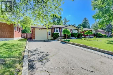 543 Glen Forrest Boulevard Waterloo ON N2L 4J3