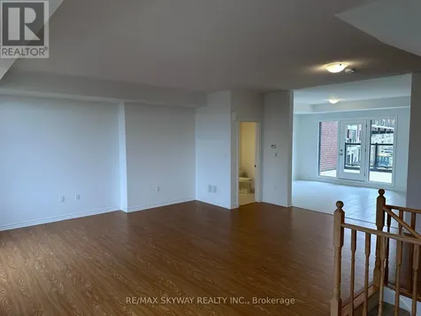 14 Springdale Avenue Caledon ON L7C 4L5