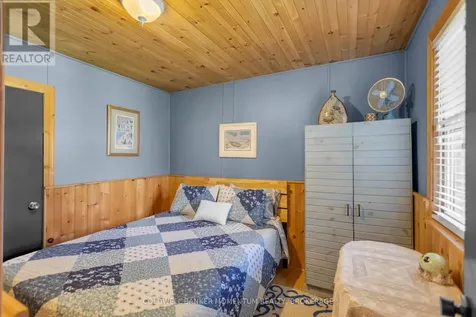 11 Cove Lane Norfolk ON N0E 1M0