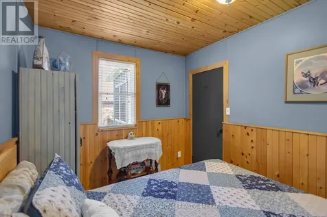 11 Cove Lane Norfolk ON N0E 1M0