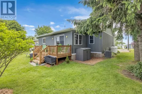 11 Cove Lane Norfolk ON N0E 1M0