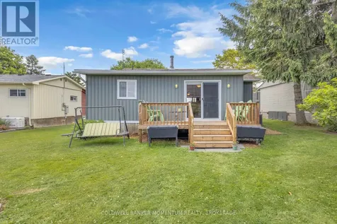 11 Cove Lane Norfolk ON N0E 1M0