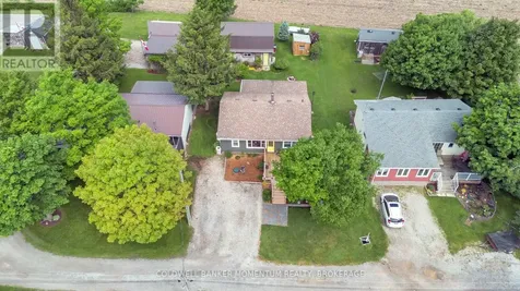 11 Cove Lane Norfolk ON N0E 1M0