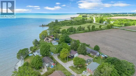 11 Cove Lane Norfolk ON N0E 1M0