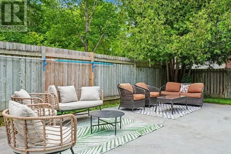 422 Allbirch Road Ottawa ON K0A 3M0