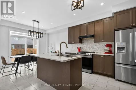154 Munro Circle Brantford ON N3T 5L6