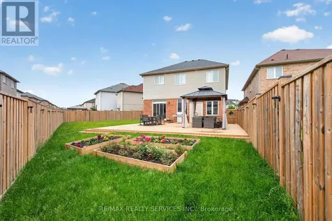 154 Munro Circle Brantford ON N3T 5L6