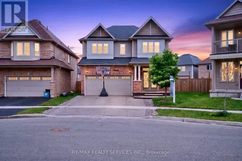 154 Munro Circle Brantford ON N3T 5L6