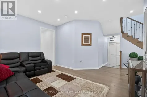 154 Munro Circle Brantford ON N3T 5L6
