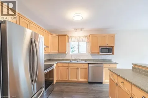 9872 Florence Street St. Thomas ON N5P 4L3
