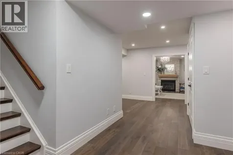 2073 Deramore Drive Oakville ON L6J 2P7
