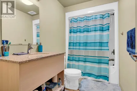 8 Hickory Street West Waterloo ON N2L 3H6