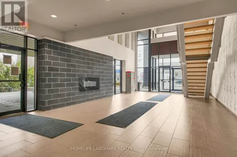 8 Hickory Street West Waterloo ON N2L 3H6