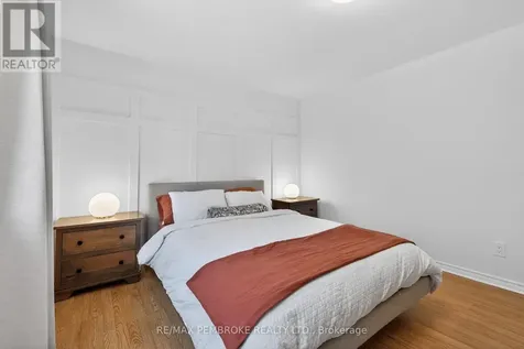 99 Noik Drive Pembroke ON K8A 7Z4