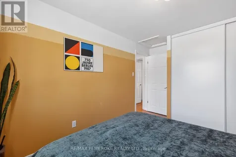 99 Noik Drive Pembroke ON K8A 7Z4