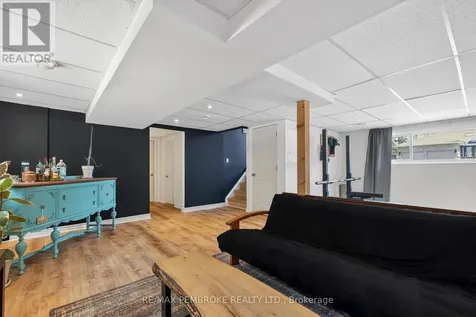 99 Noik Drive Pembroke ON K8A 7Z4