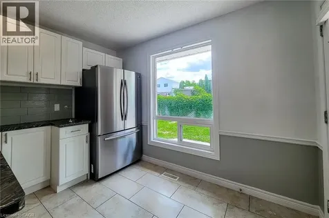4559 St. Volodymyr Court Lincoln ON L0R 1B5